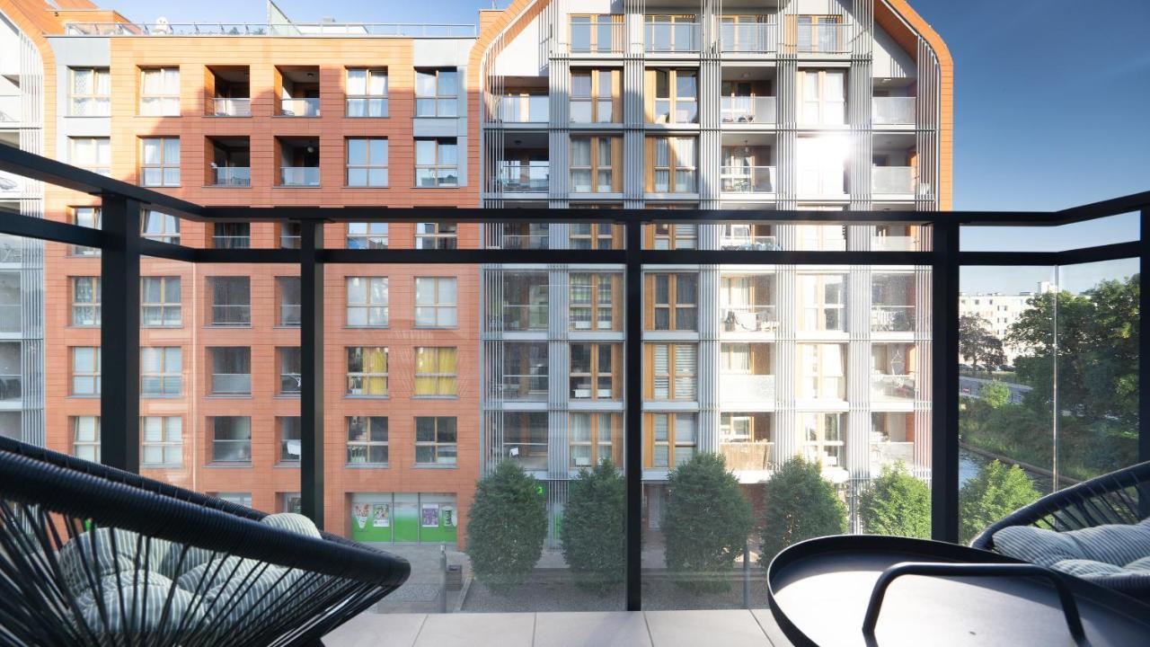 Apartament Riverside กดัญสก์ ภายนอก รูปภาพ